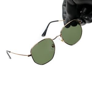 Green Tint Gold Frame Vintage Retro Sunglasses